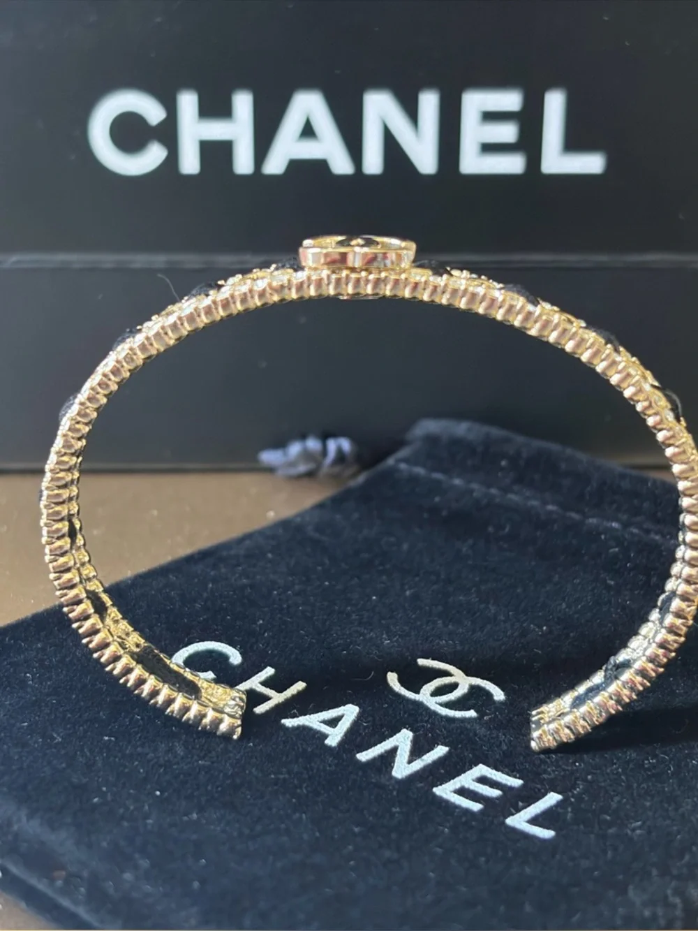 Chanel Gold and black Bangle Bracelet - Picture 6 of 12